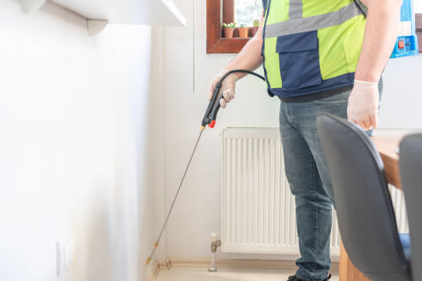 Best Emergency Pest Control  in Uniontown, AL